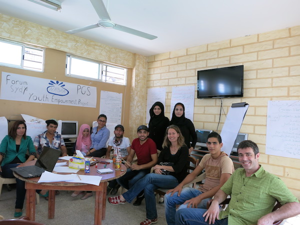 Några av ungdomarna i Rashedieh som deltar i projektet